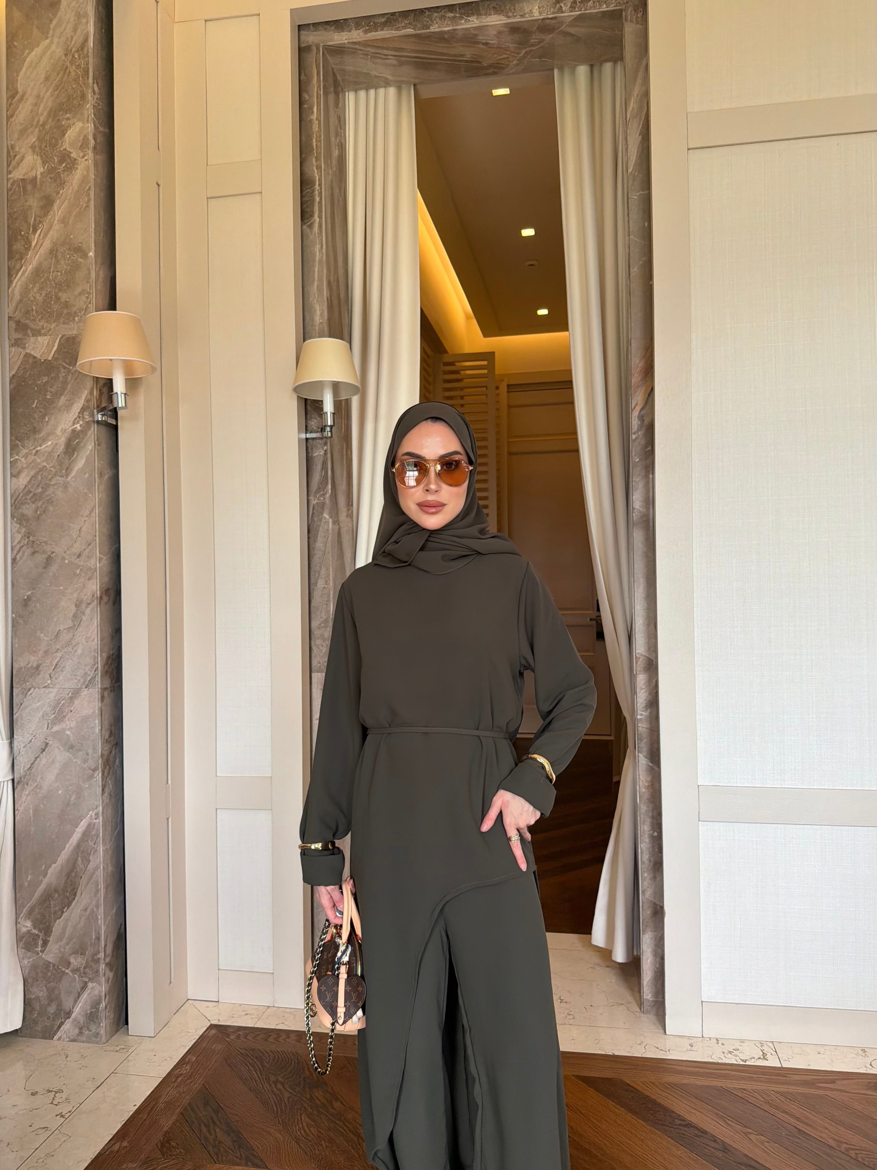 Aura asimetrik kesim tunik & pantolon haki yeşil
