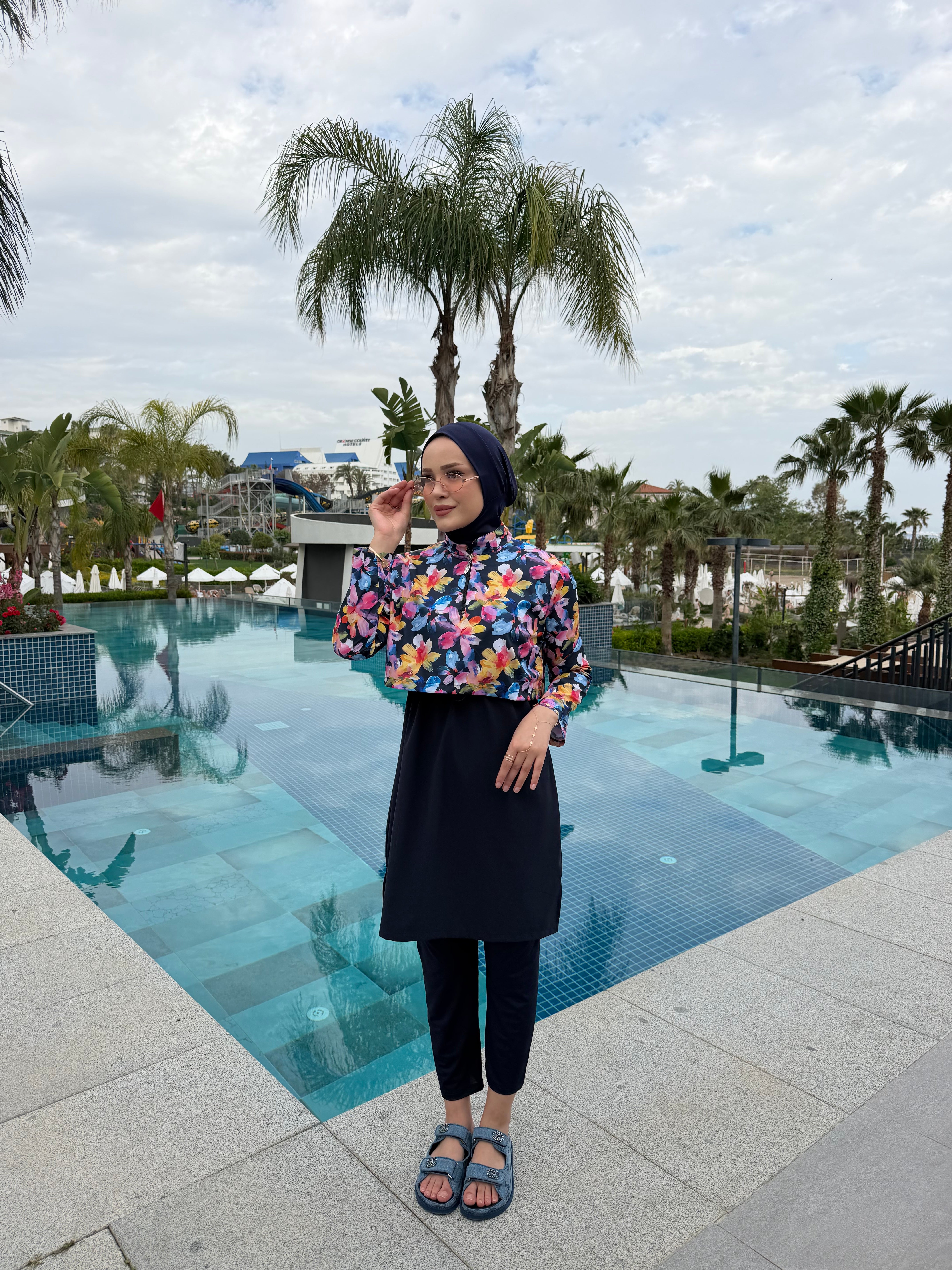 Venezia flora desenli Tam Kapalı Tesettür Mayo lacivert