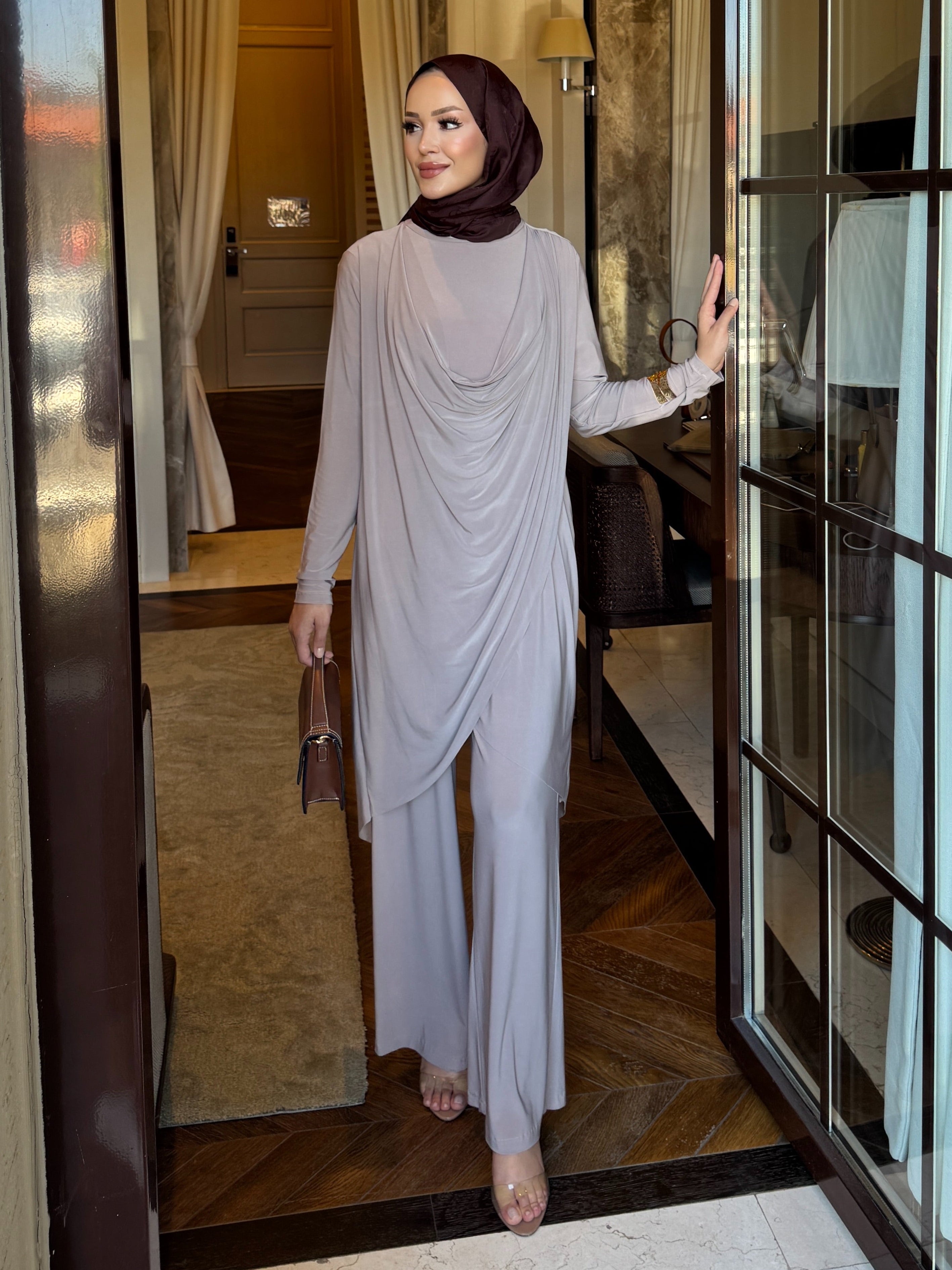 Luar drape detay tunik & pantolon takım vizon