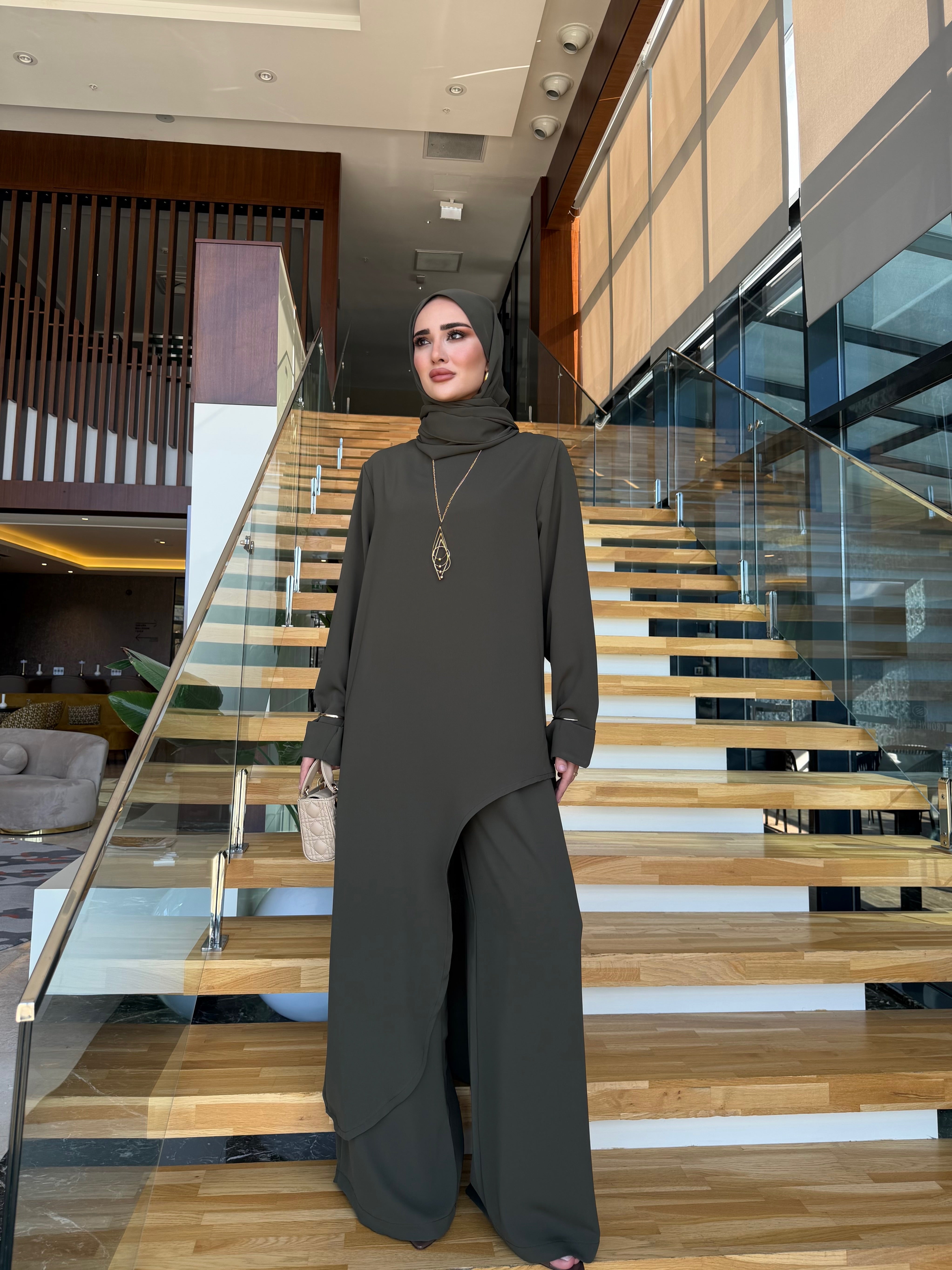 Aura asimetrik kesim tunik & pantolon haki yeşil