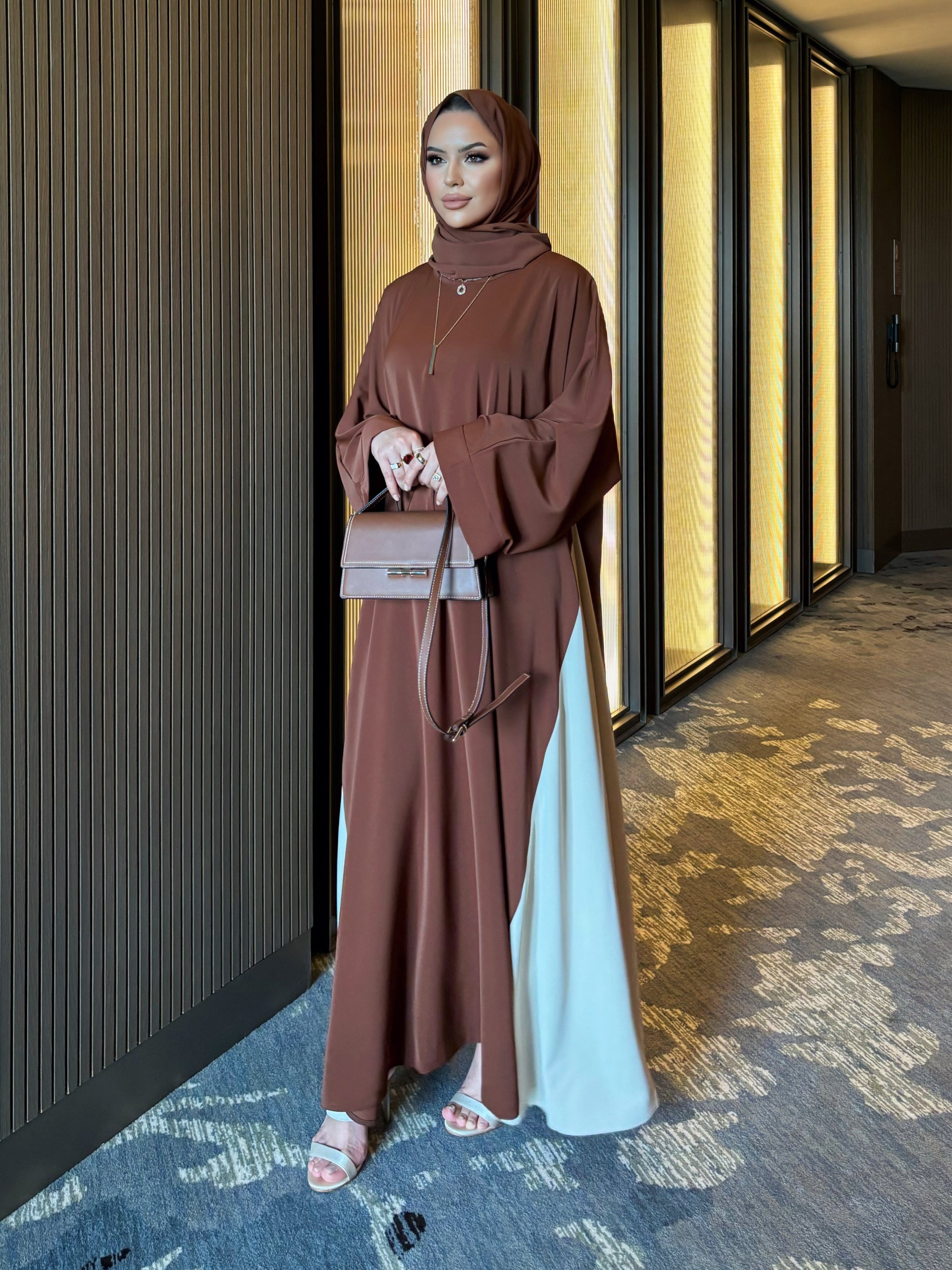 Dubai çift renk abaya & şal takım kahve