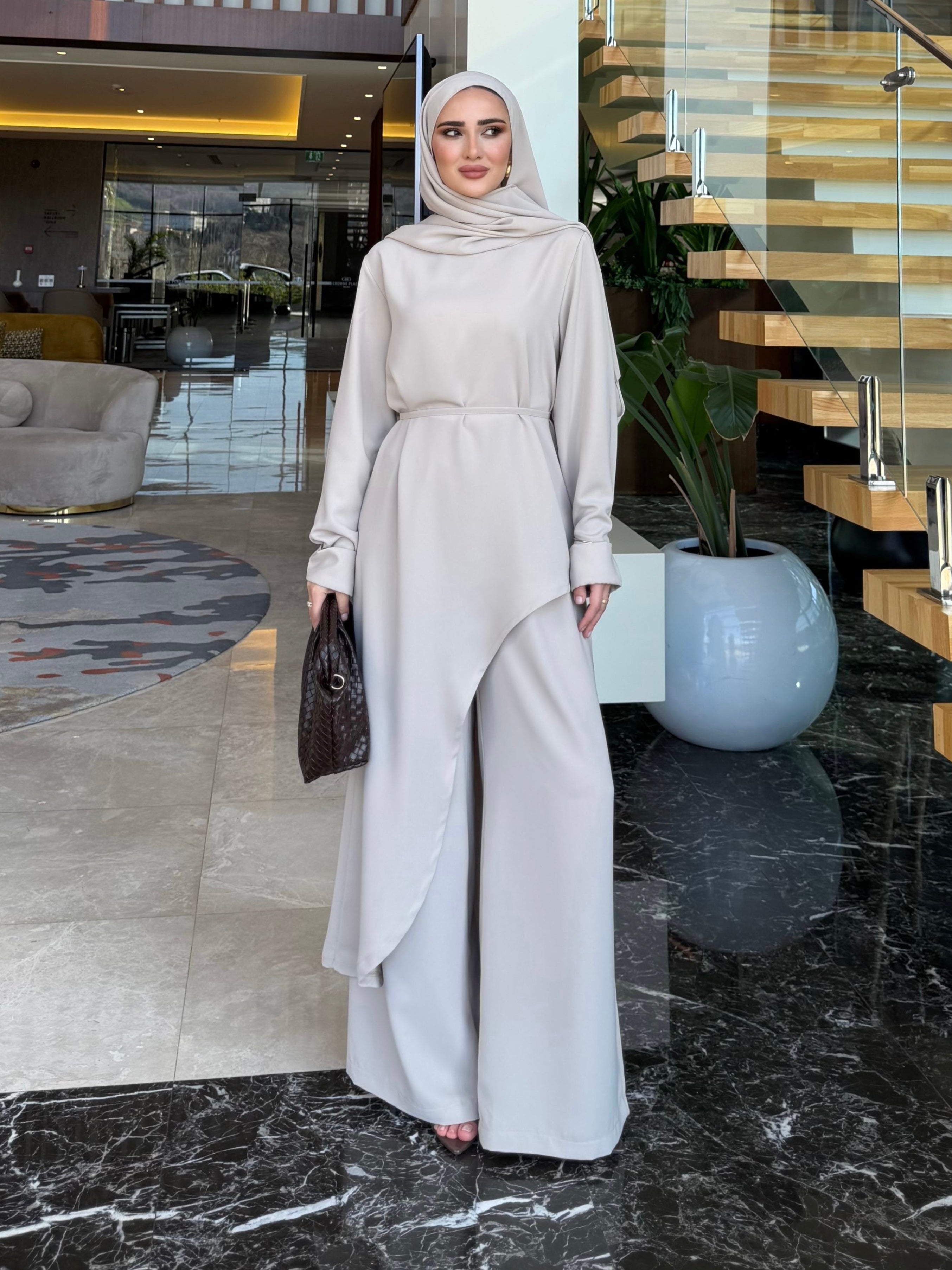 Aura asimetrik kesim tunik & pantolon taş rengi