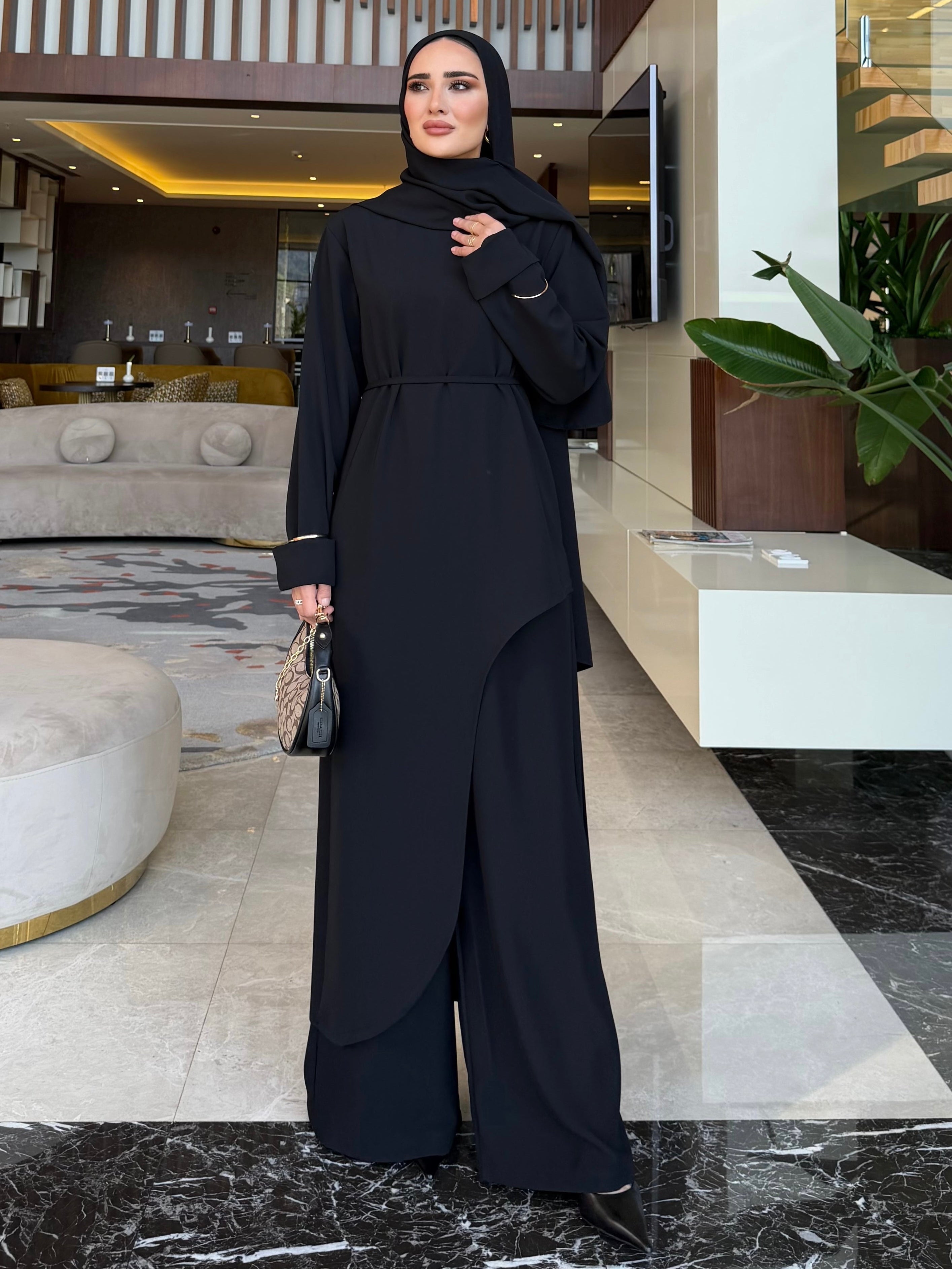Aura asimetrik kesim tunik & pantolon siyah