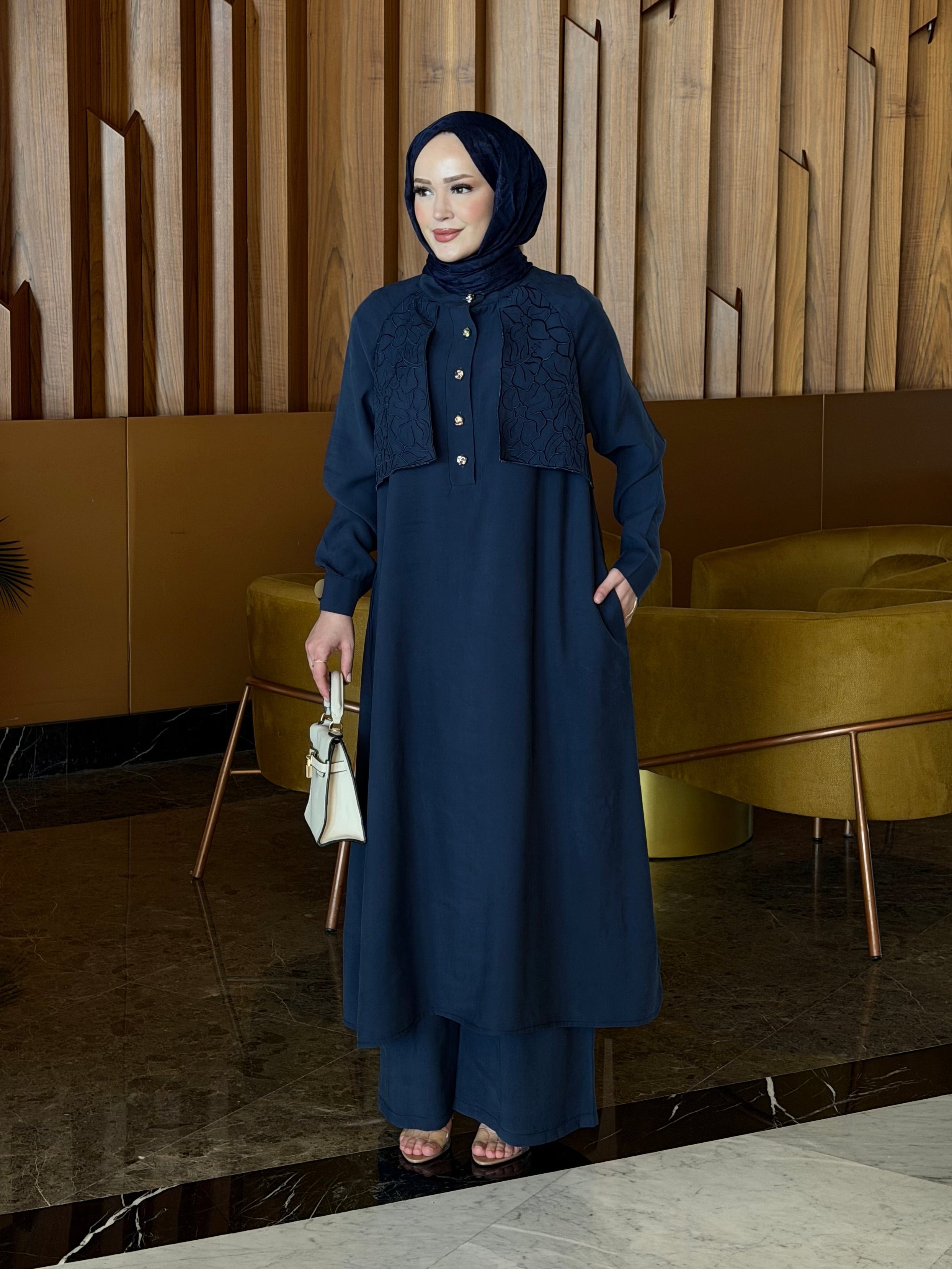 Sahra nakış detaylı tunik & pantolon takım lacivert