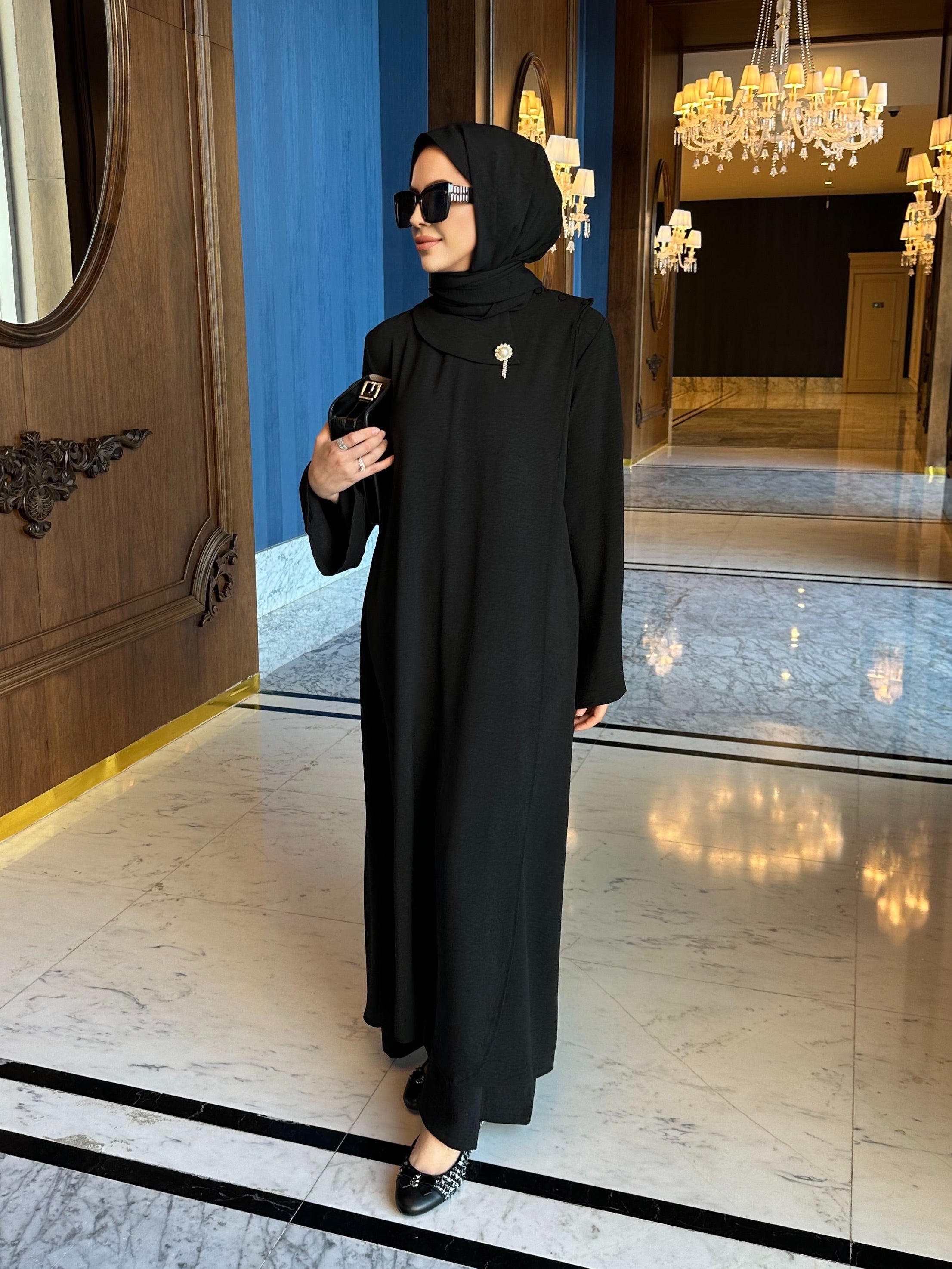 Nida broş detay tunik & pantolon takım siyah