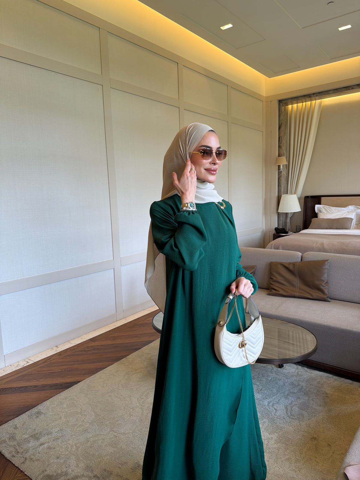 Royal metal broş detaylı tunik & pantolon zümrüt yeşili