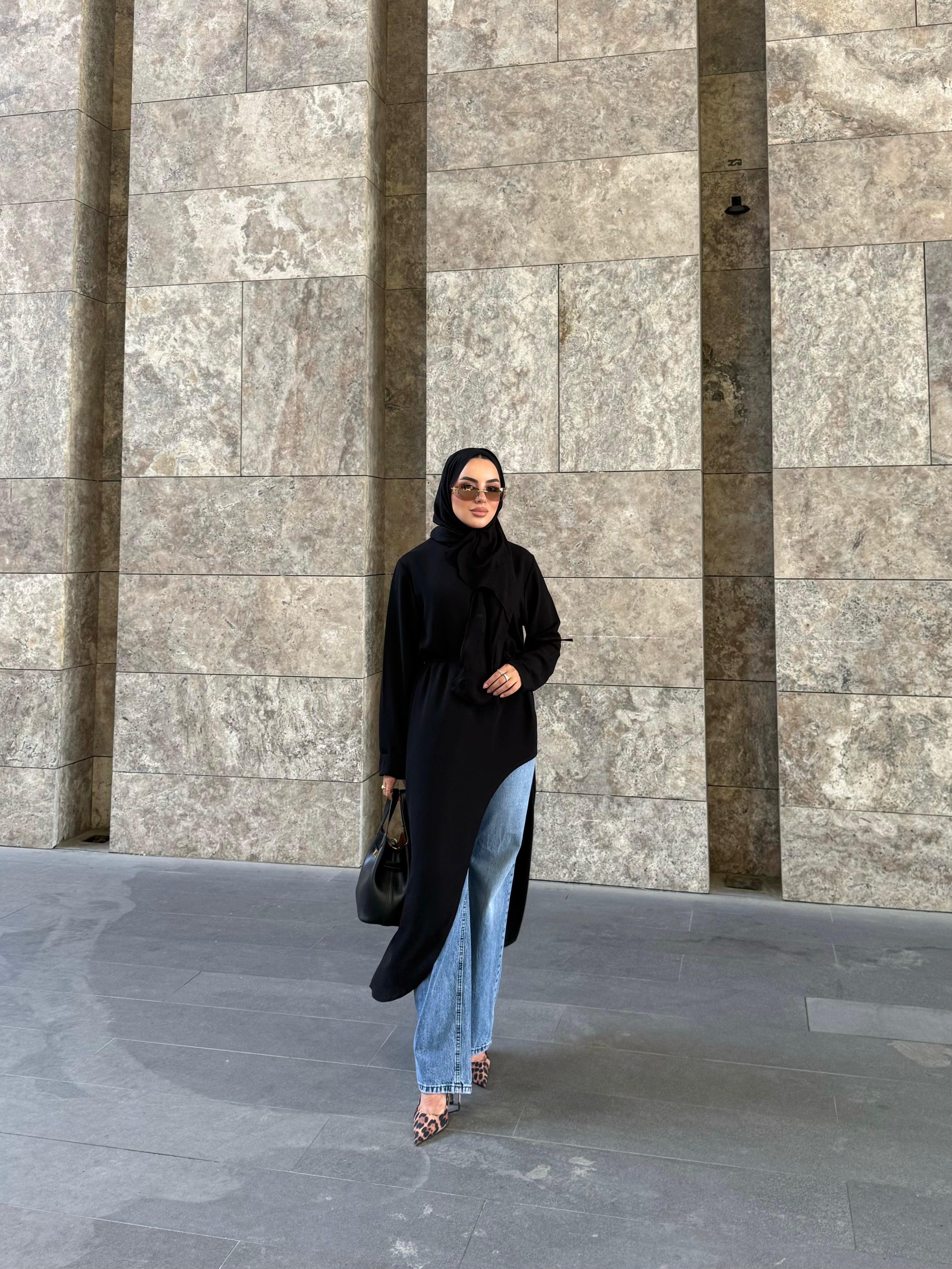 Alina asimetrik kuşaklı tunik siyah