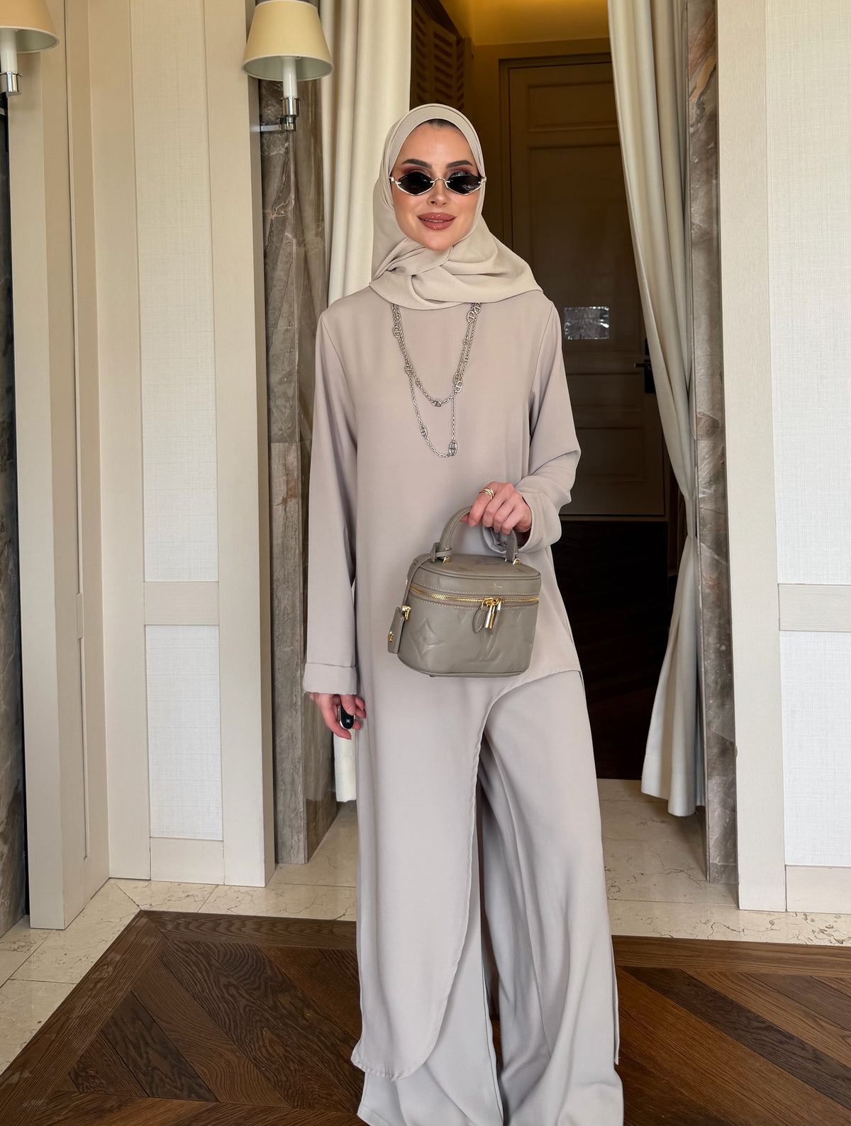 Aura asimetrik kesim tunik & pantolon taş rengi