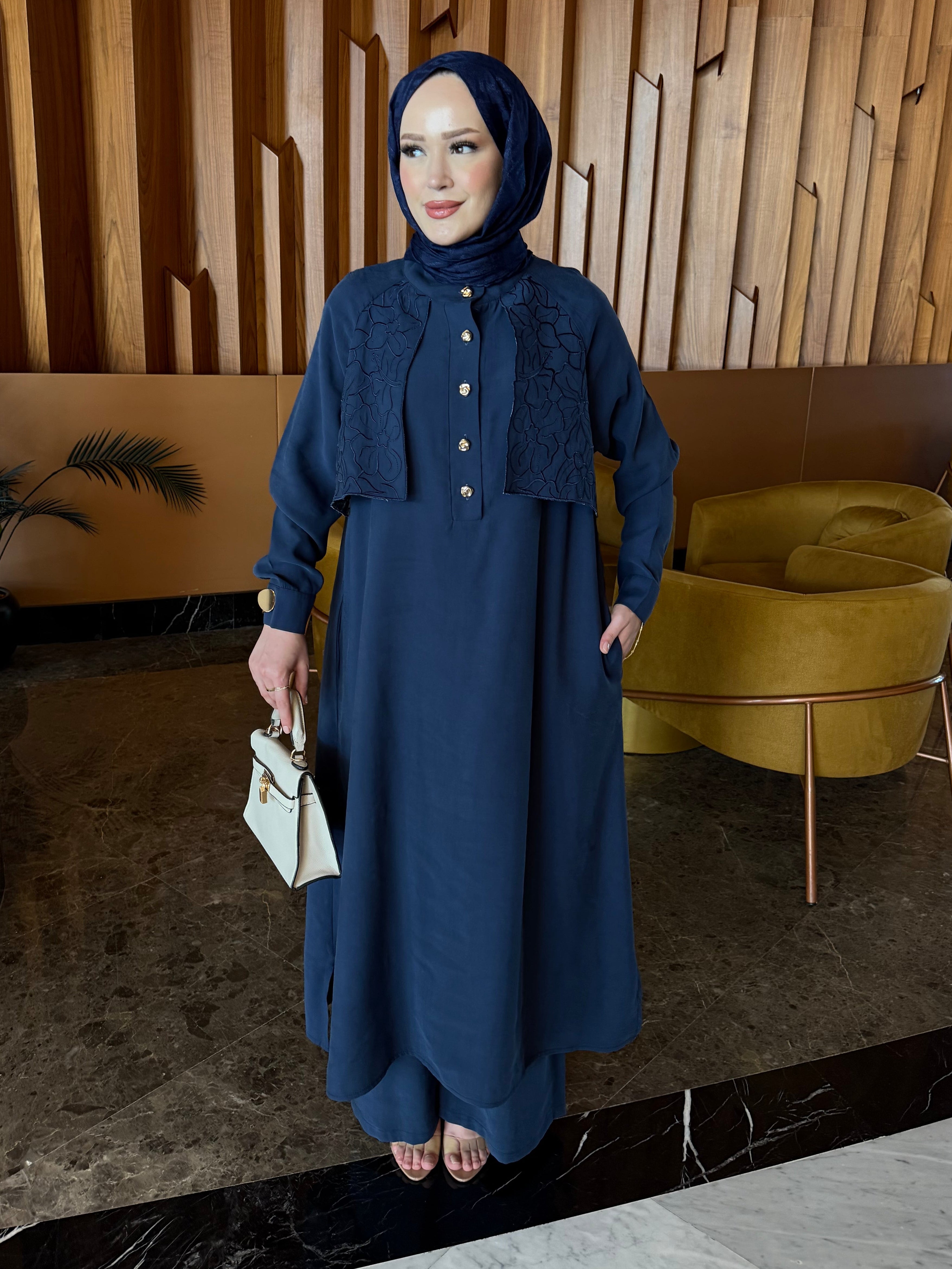 Sahra nakış detaylı tunik & pantolon takım lacivert