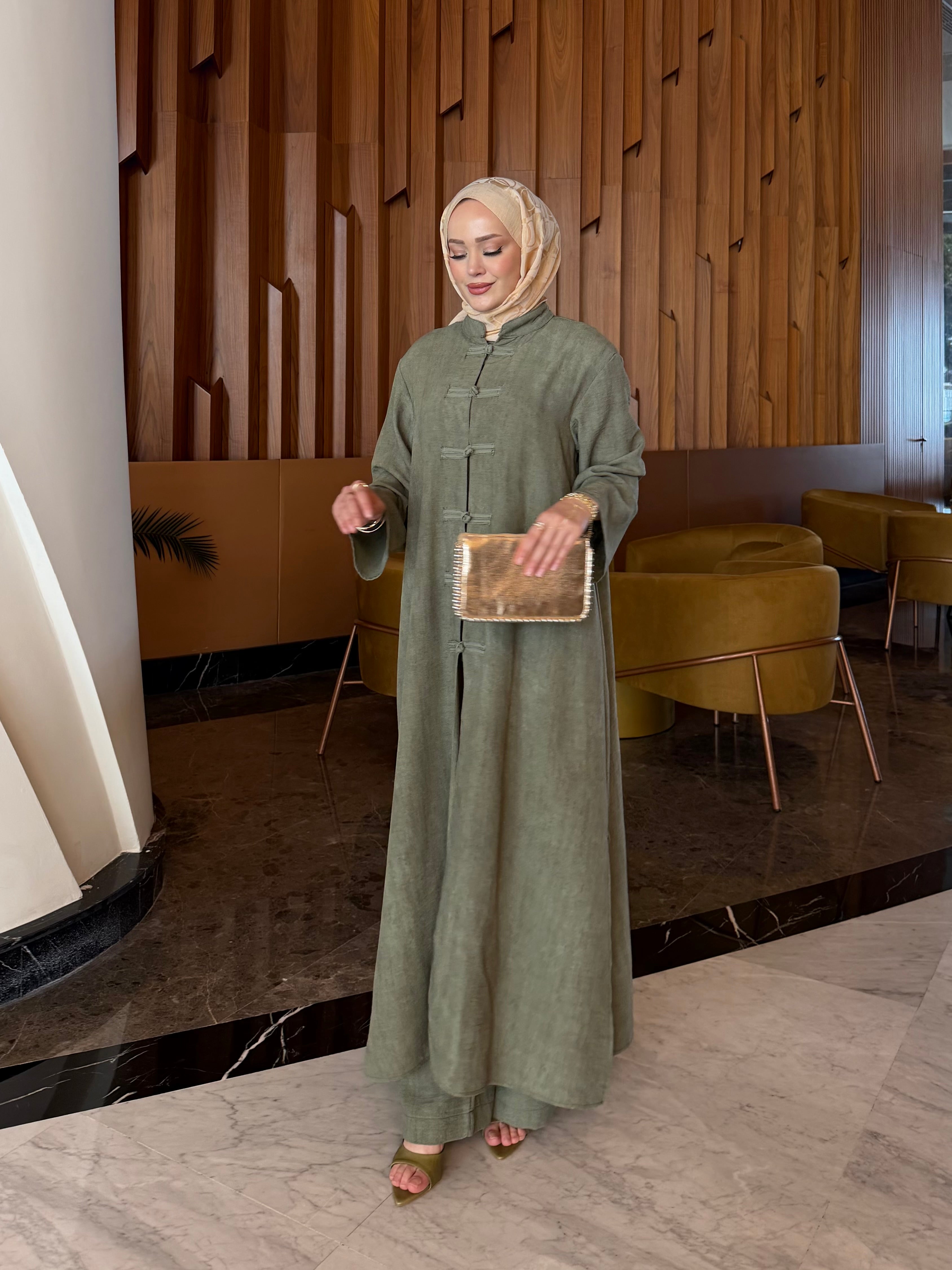 Sakura Çin düğüm kapama tunik & pantolon takım haki yeşil