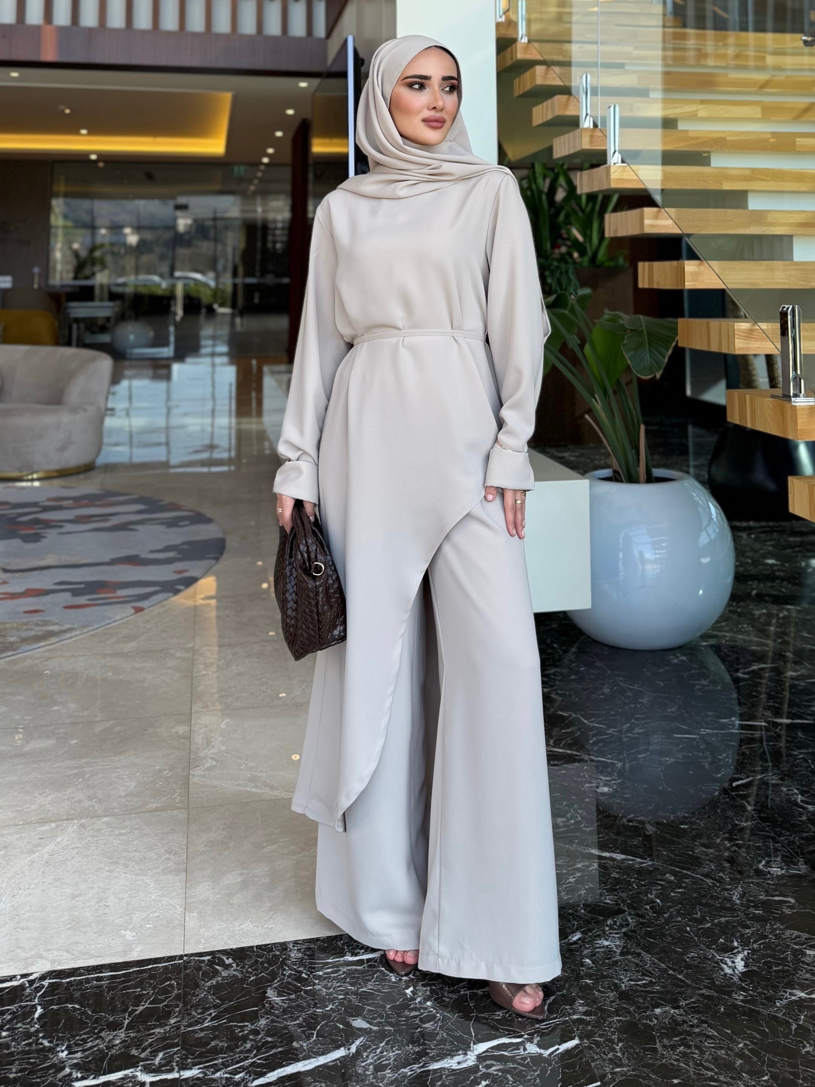 Aura asimetrik kesim tunik & pantolon taş rengi