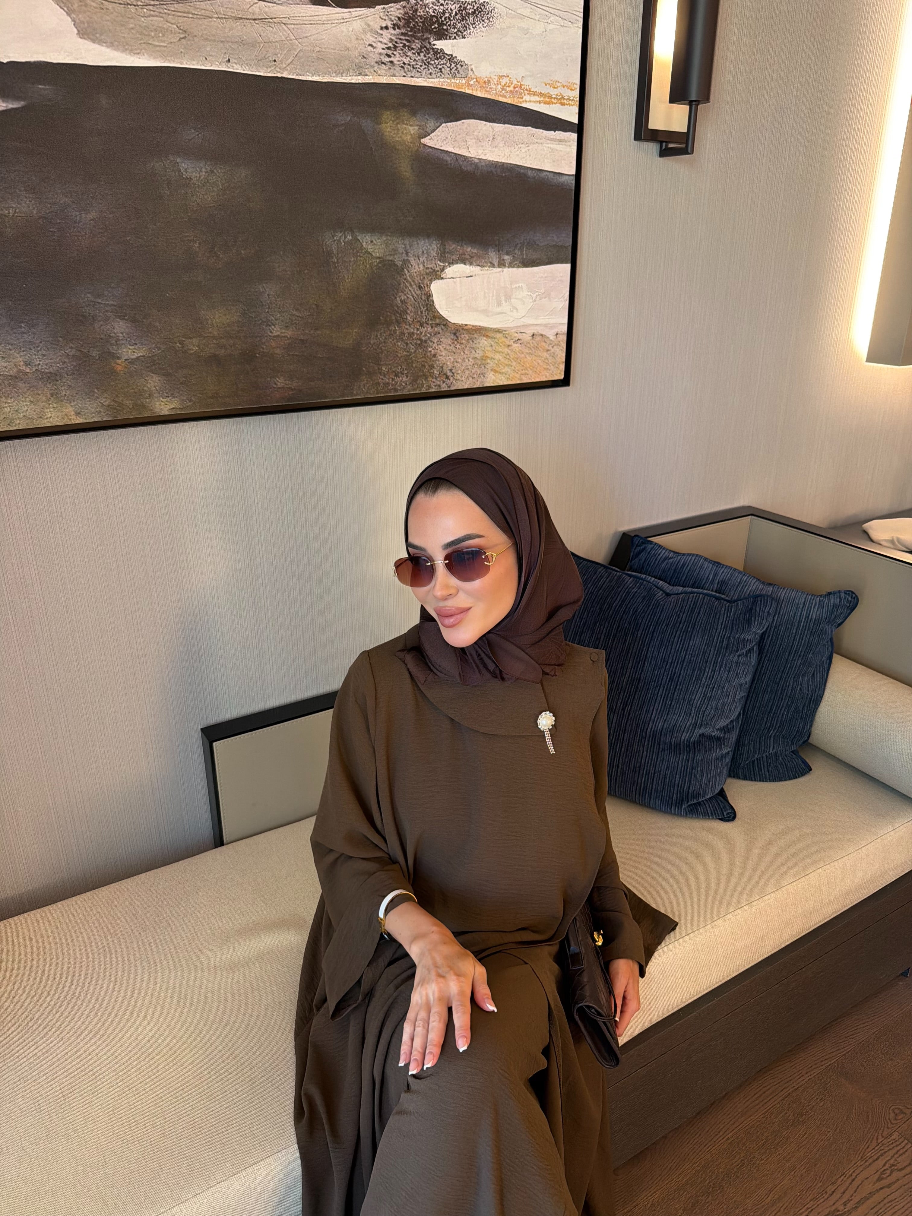 Nida broş detay tunik & pantolon takım sütlü kahve