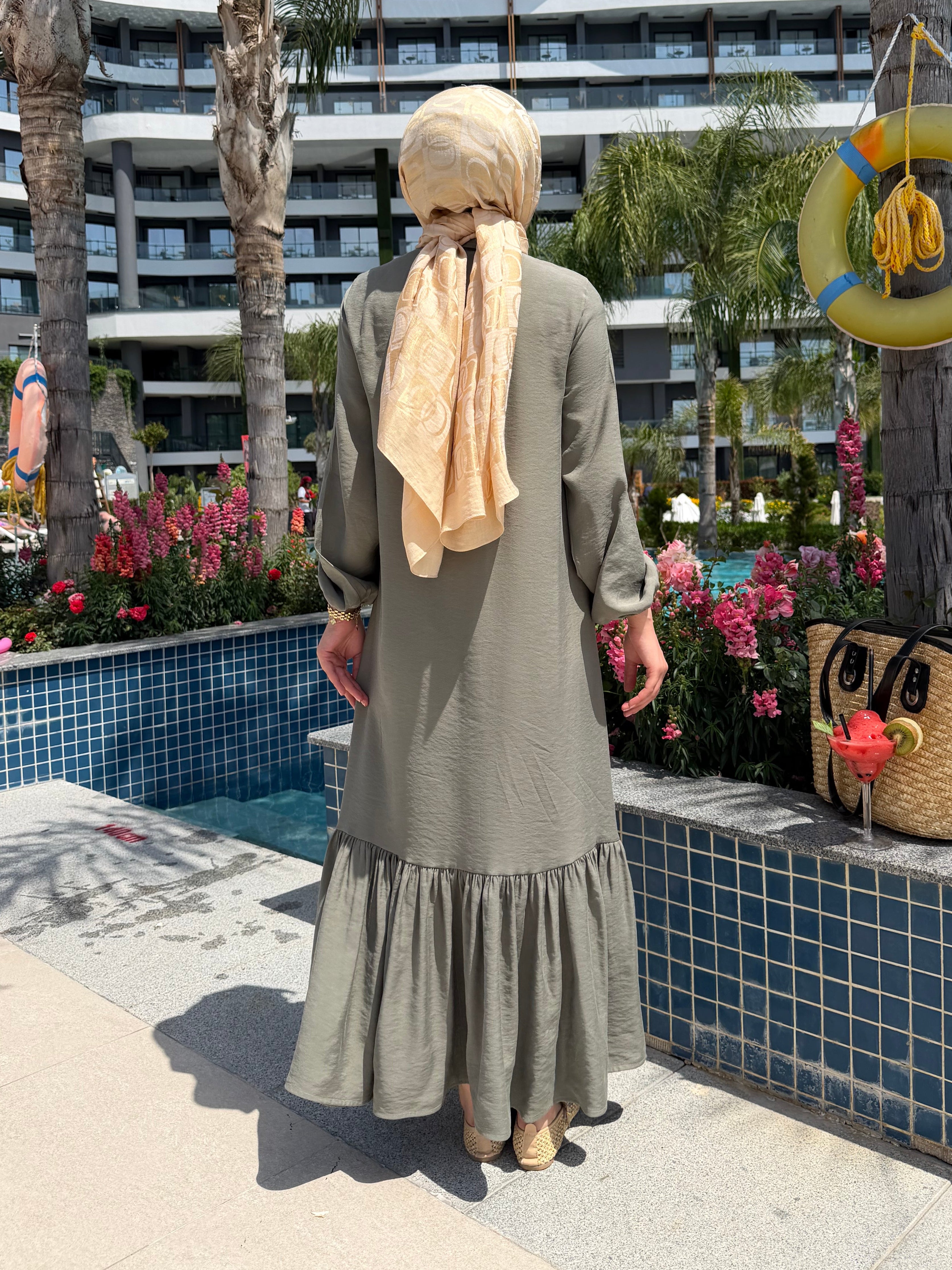 Düğme detaylı volanlı Leyla elbise mint yeşili