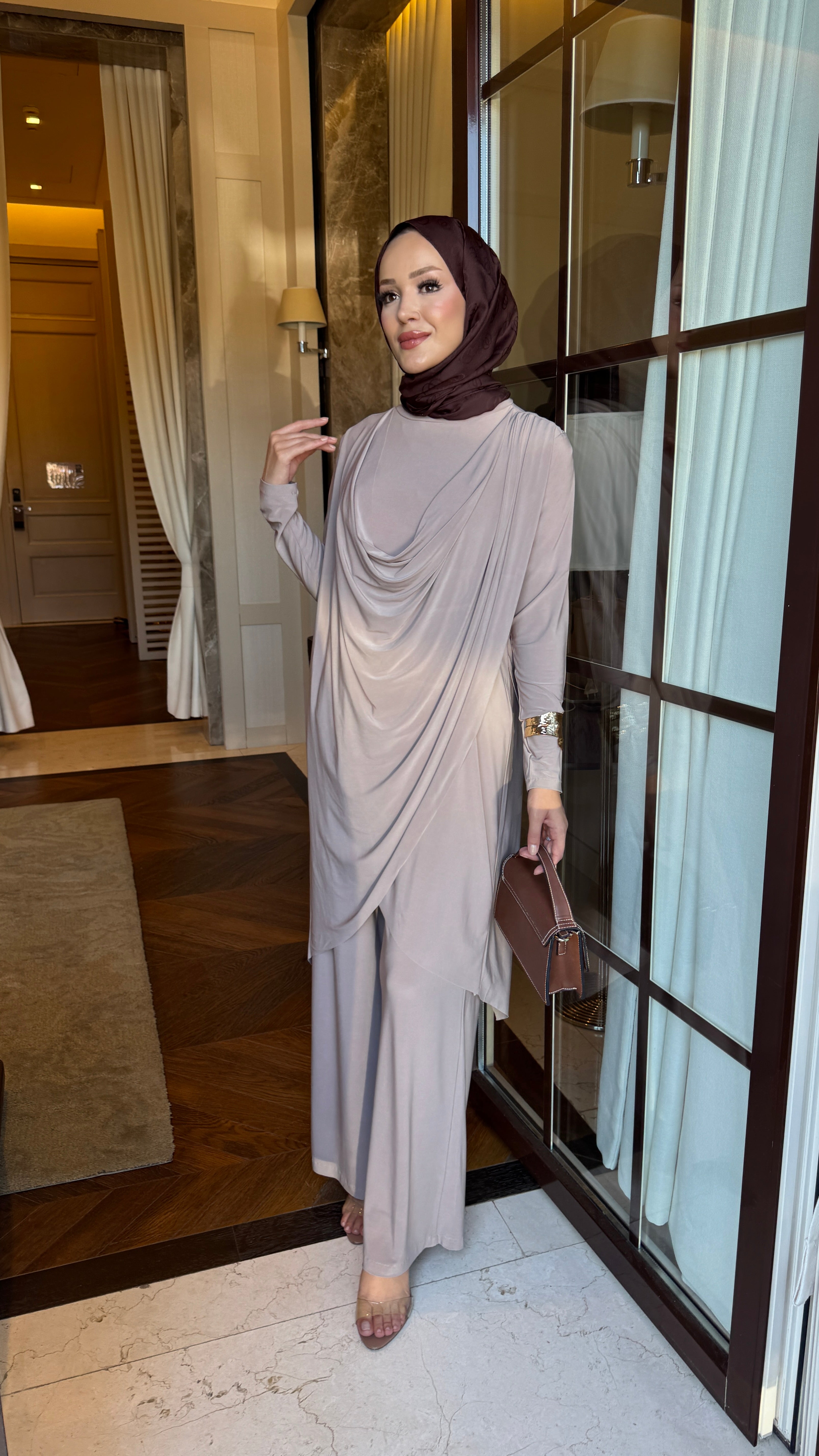 Luar drape detay takım vizon