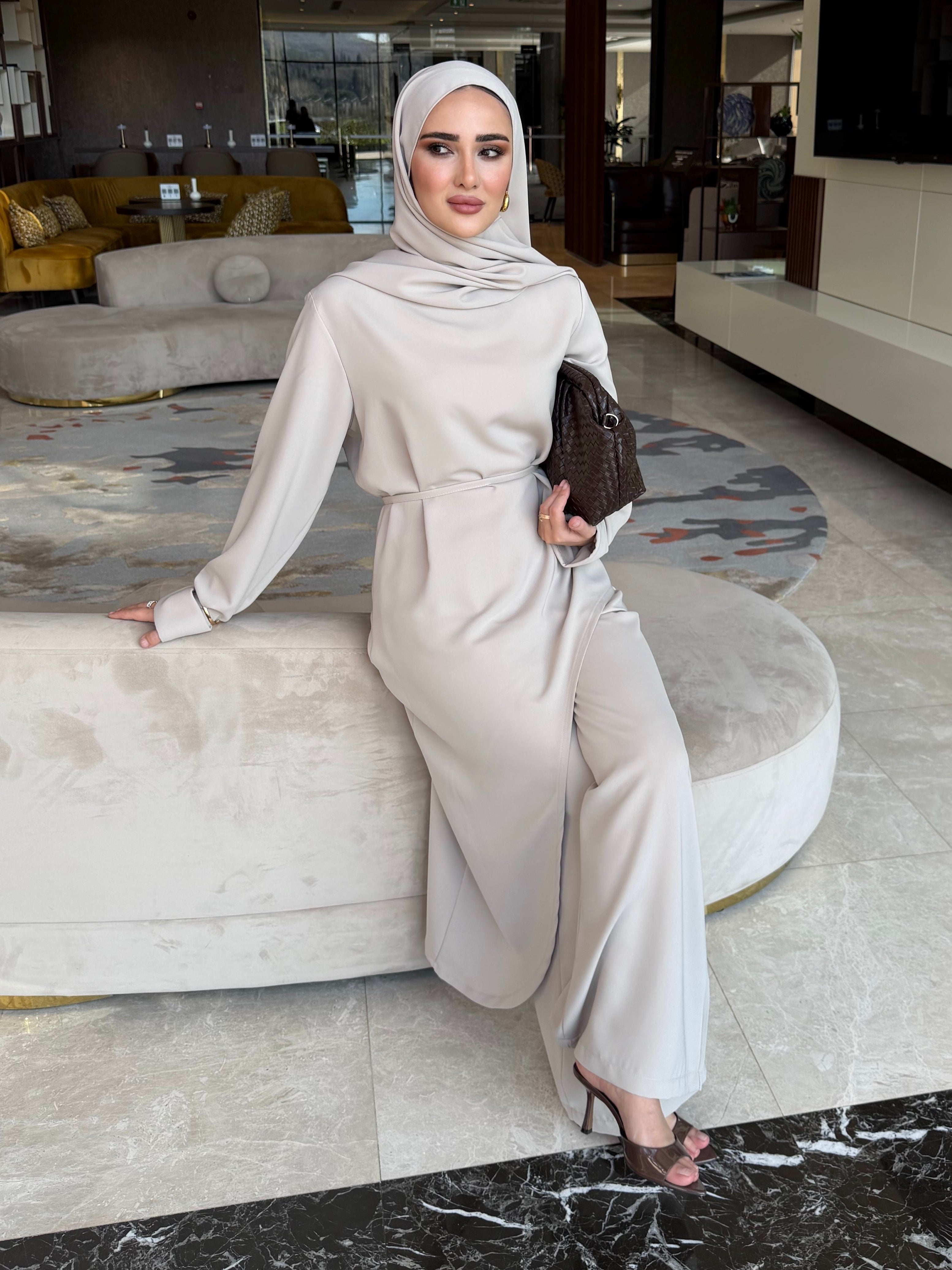 Aura asimetrik kesim tunik & pantolon taş rengi
