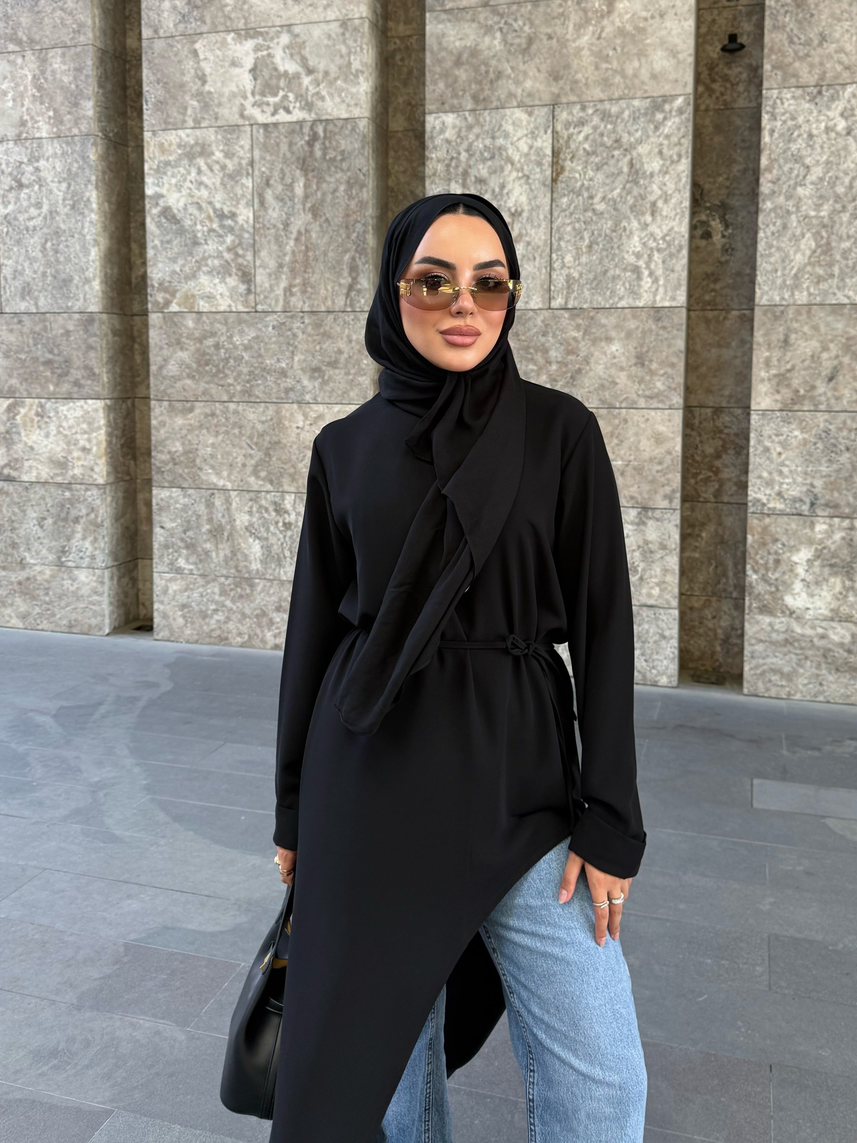 Alina asimetrik kuşaklı tunik siyah