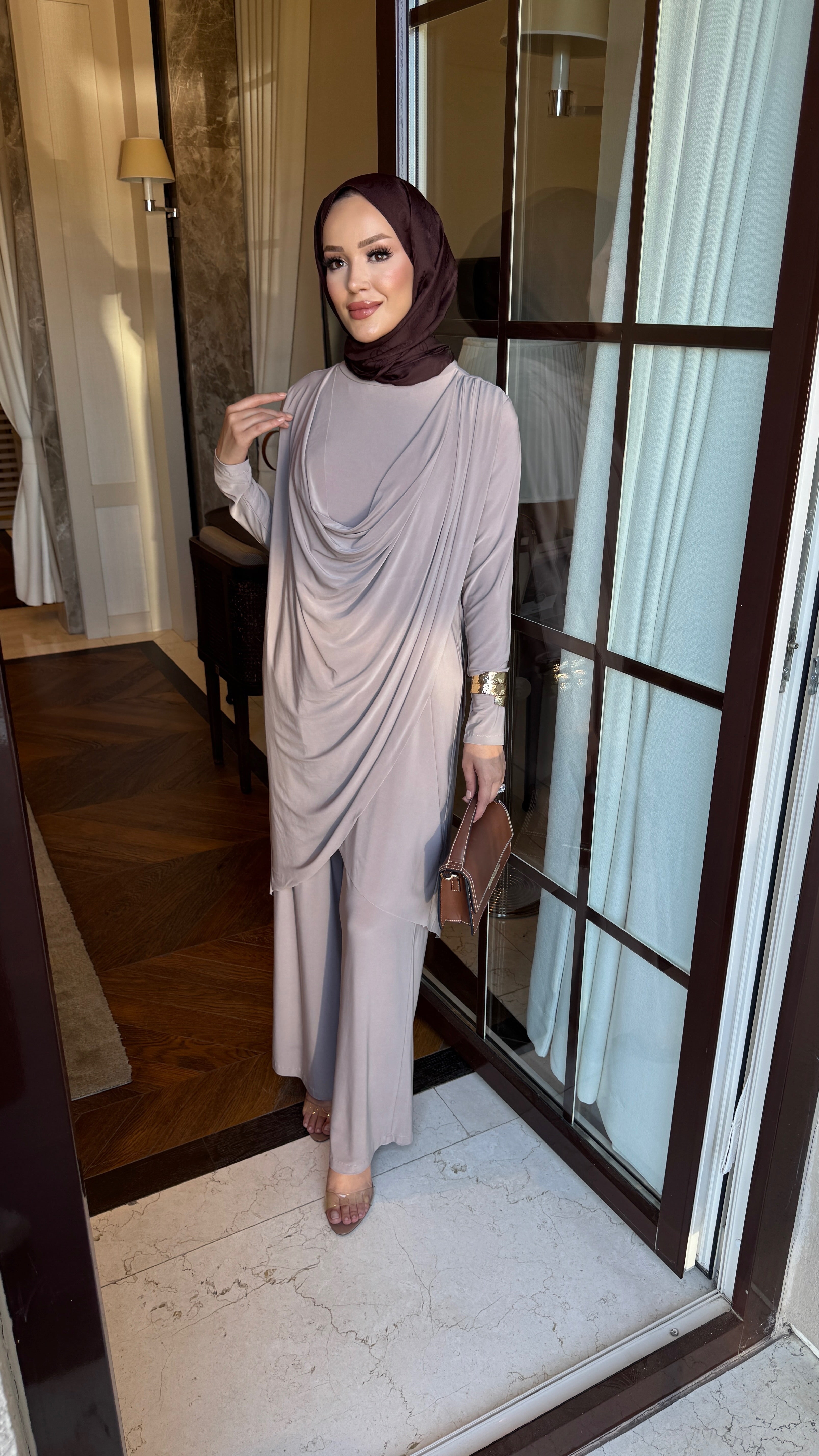 Luar drape detay tunik & pantolon takım vizon